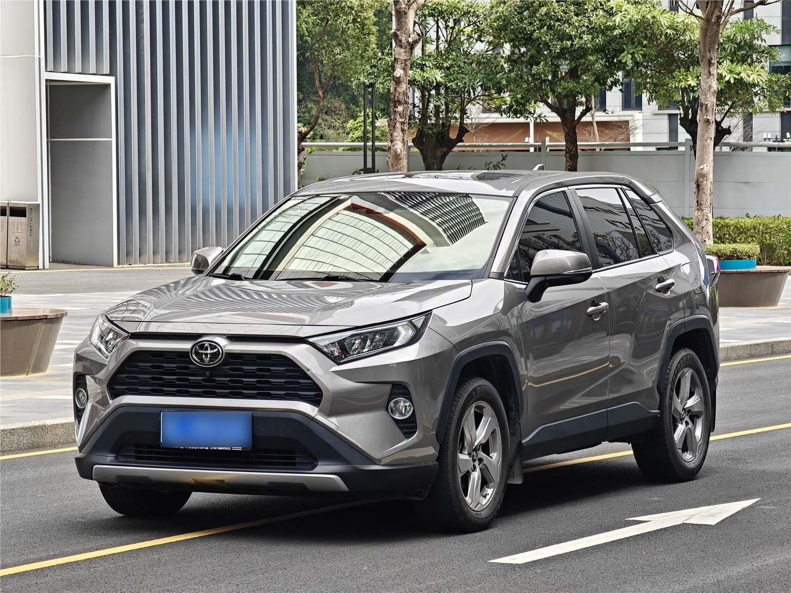 丰田 RAV4荣放 2020款 2.0L CVT 两驱