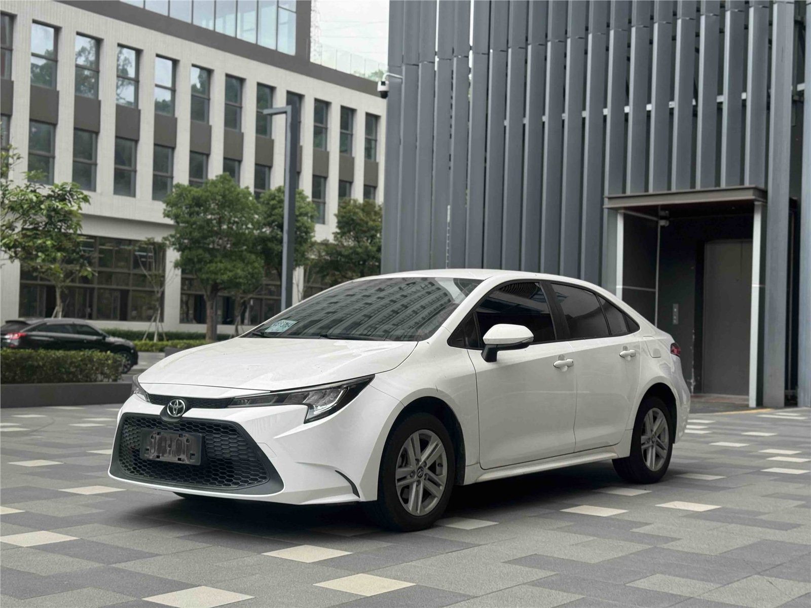 丰田 雷凌 2021款 185T CVT